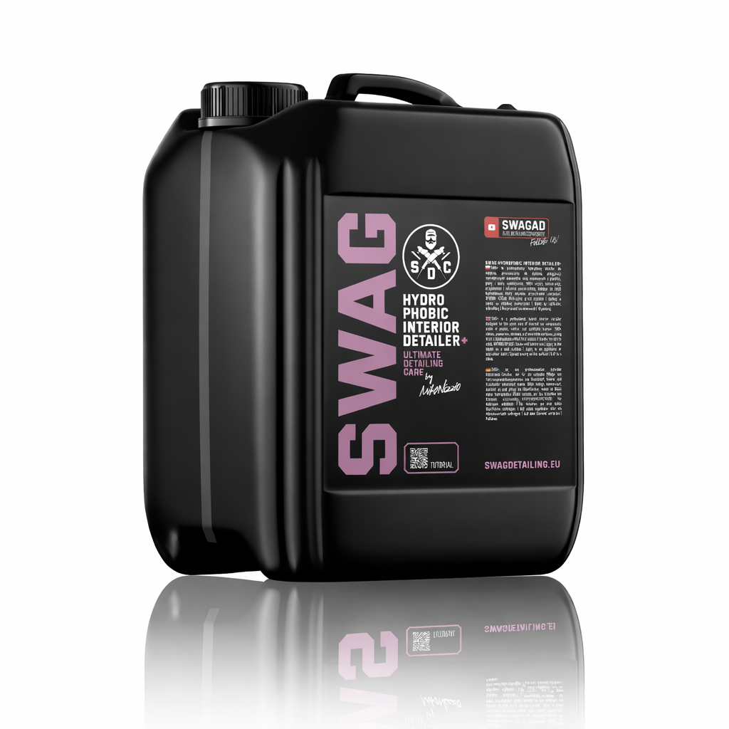 Nettoie et Protège les Plastiques