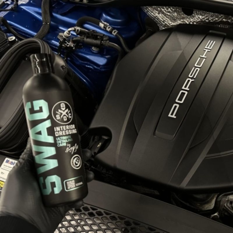 Dressing plastique crème voiture - Rénovateur extérieur - Bubble Auto